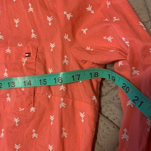 Like new! Tommy Hilfiger Button Down Top - Picture 9 of 13